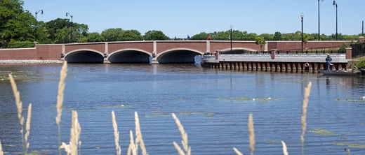 Bridges with Custom Formwork Enhance Communities